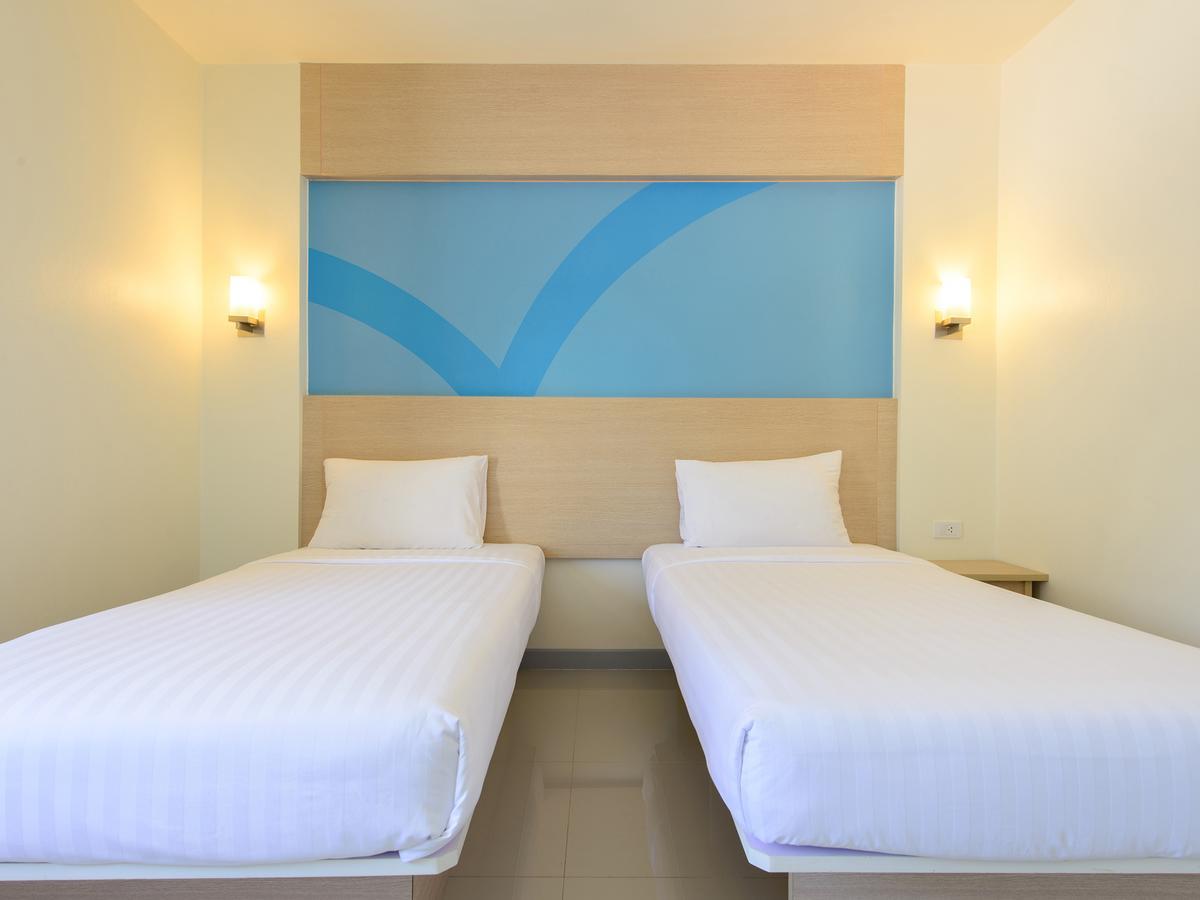 Hop Inn Nakhon Sawan Extérieur photo