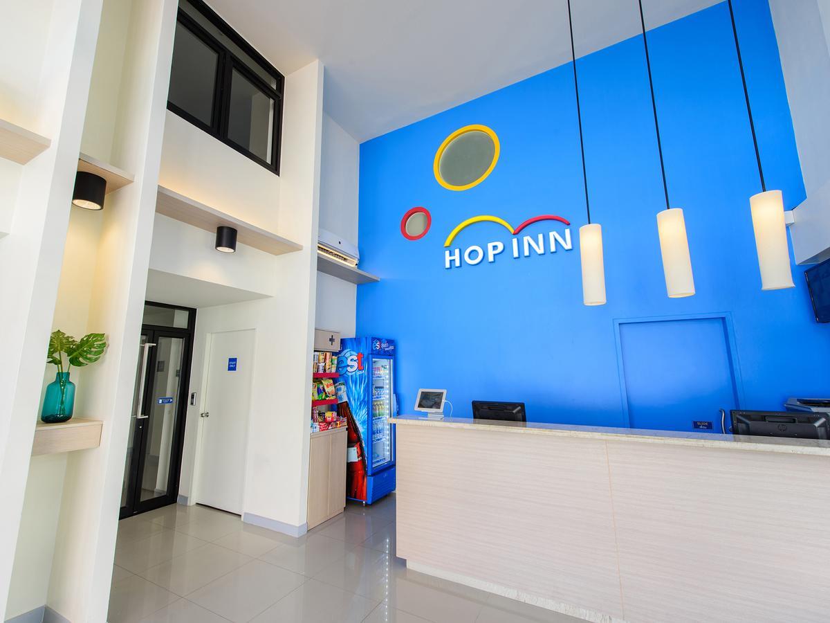 Hop Inn Nakhon Sawan Extérieur photo